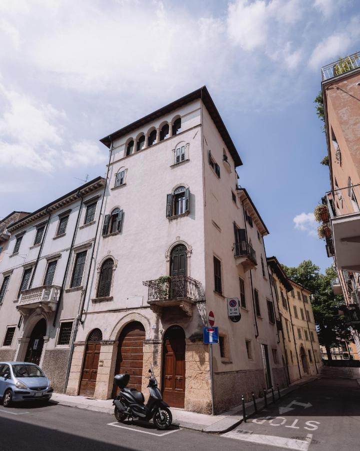 Residenza Roccamaggiore Верона Экстерьер фото