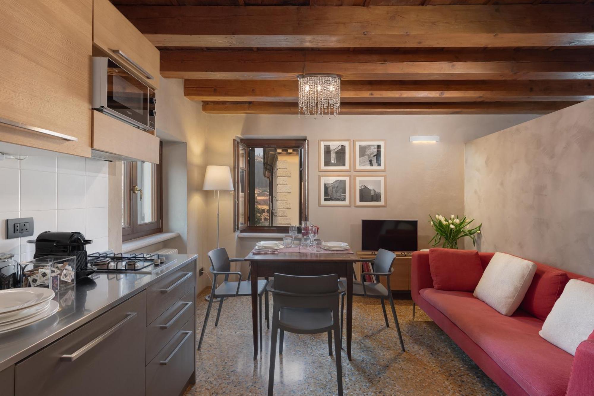 Residenza Roccamaggiore Верона Экстерьер фото