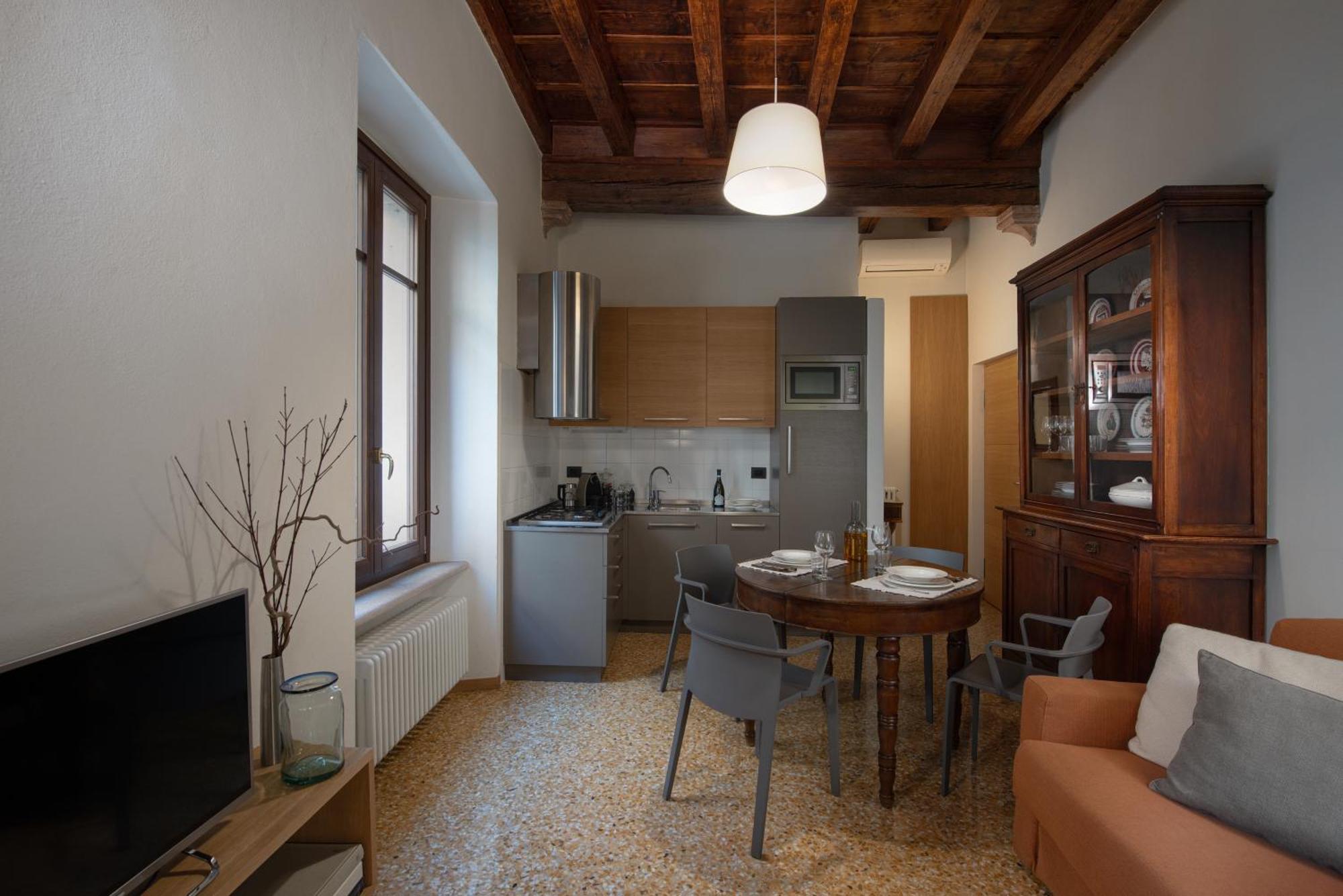 Residenza Roccamaggiore Верона Экстерьер фото