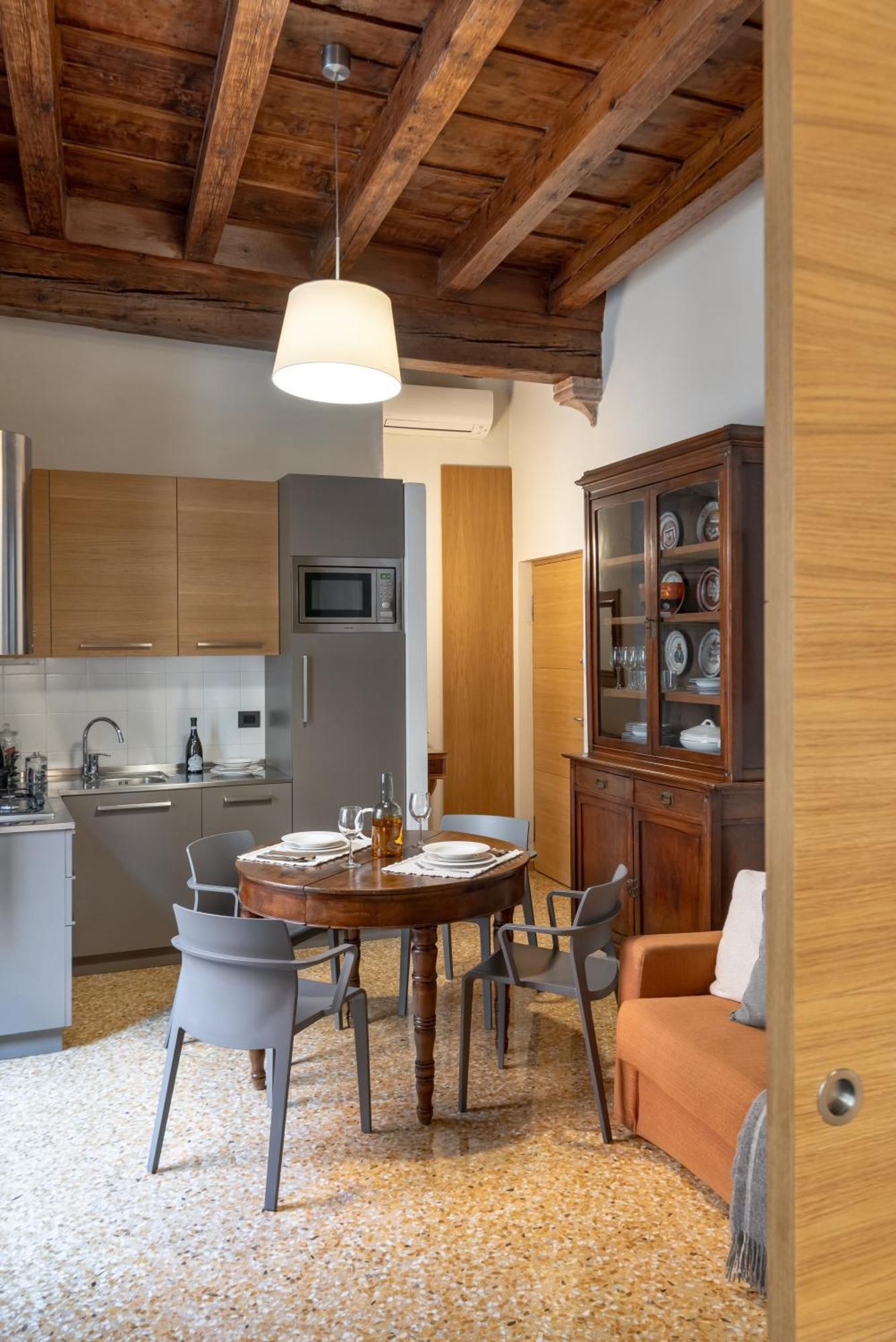 Residenza Roccamaggiore Верона Экстерьер фото